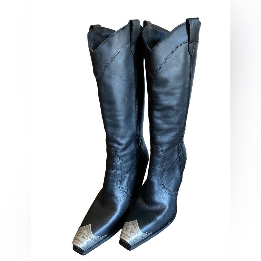 Vero Cuoio Italian Black Tall Boots with Steel Toes size 8
